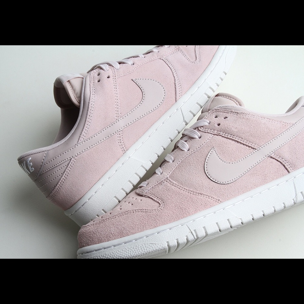 Nike Dunk Low “Silt Red”